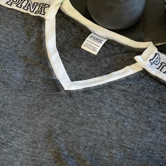 Pink - Victoria’s Secret shirt - Picture 4 of 7